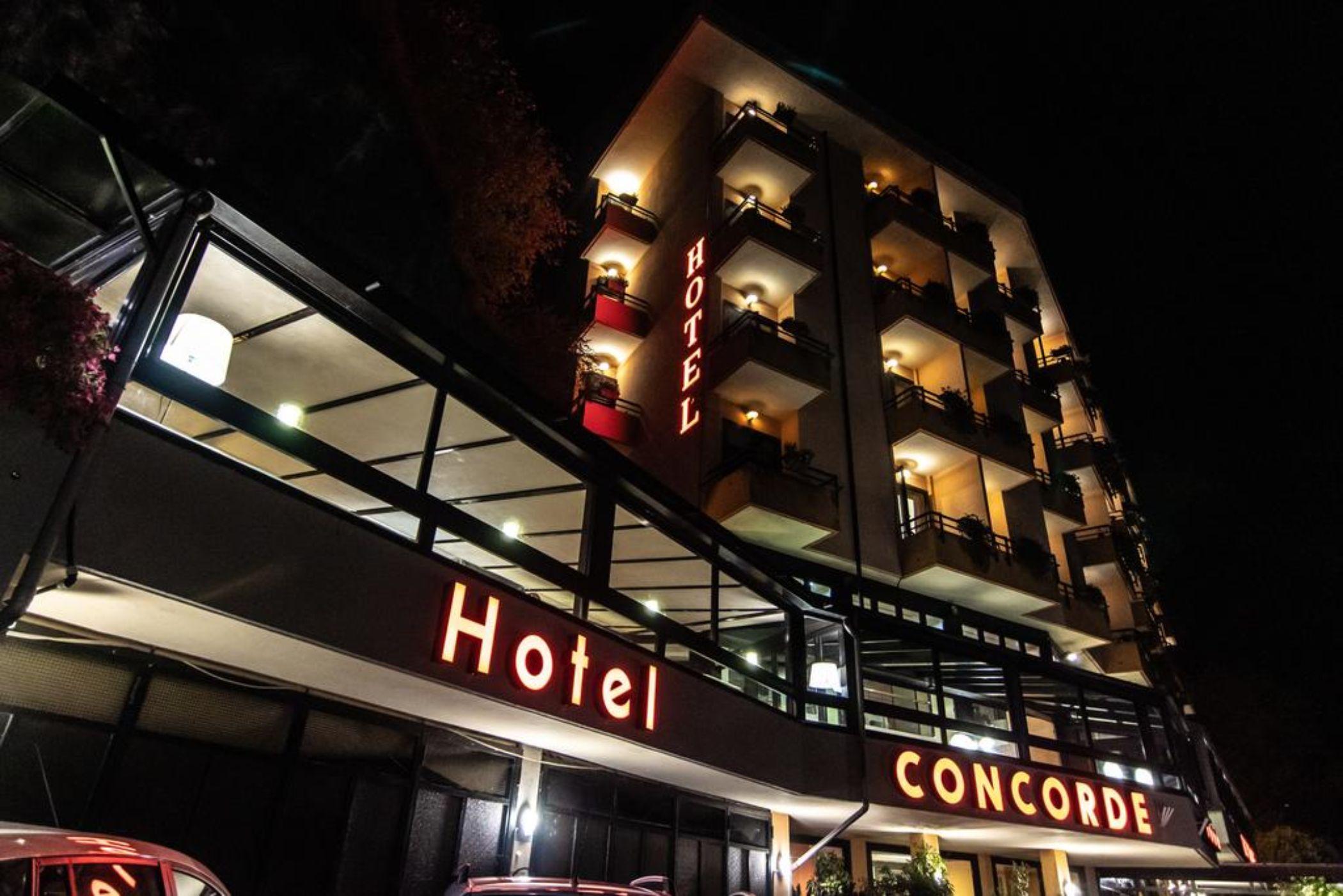 Hotel Concorde 아로나 외부 사진