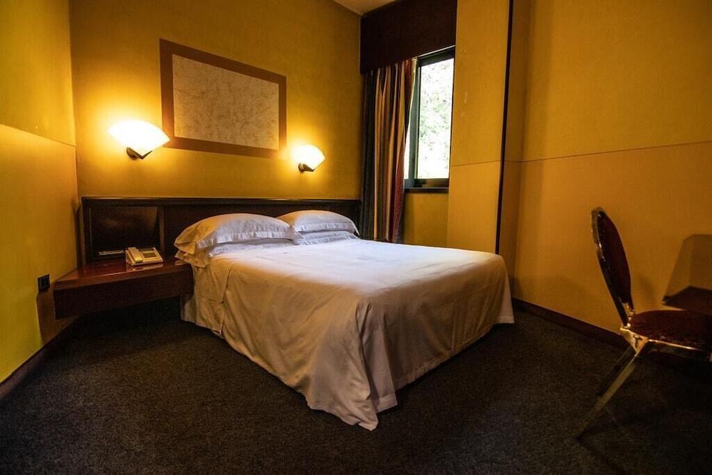 Hotel Concorde 아로나 외부 사진