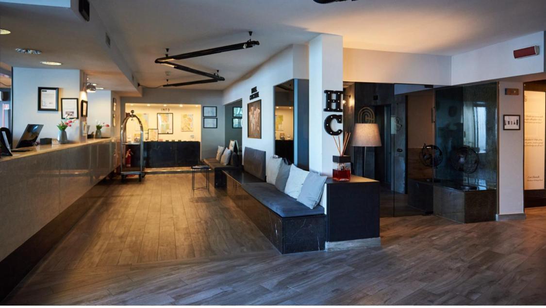 Hotel Concorde 아로나 외부 사진